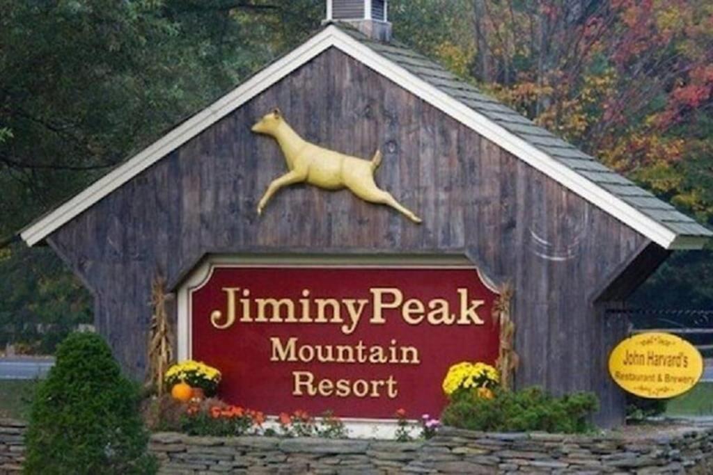 On Off 1br 1st Flr Sleeps 4 Jiminy Peak Appartement
